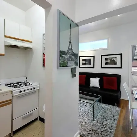2br Near Park!