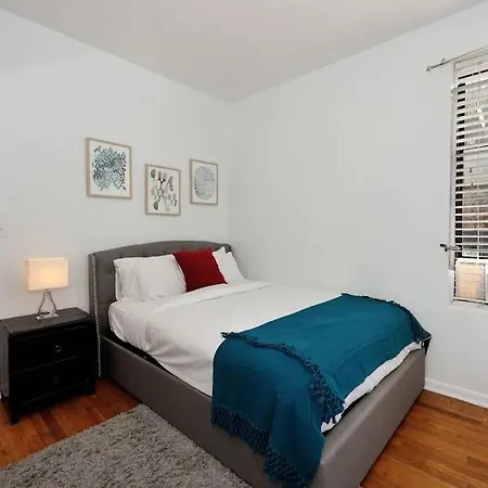 2br Near Park! * New York