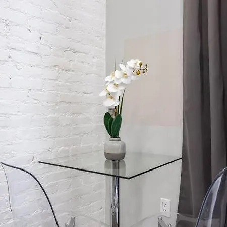 Apartment Swj Btm G, 1 And 2 - Save On 2day+ Stays_6br Triplex New York