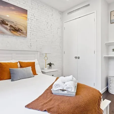 Apartment Swj Btm G, 1 And 2 - Save On 2day+ Stays_6br Triplex
