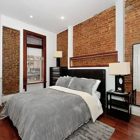 Apartment Spacious 1 Bedroom Close To Park *