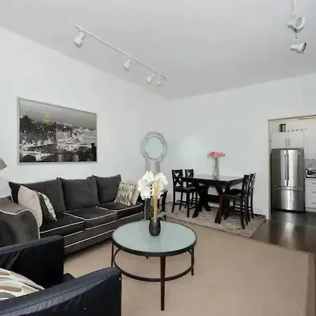 Apartment Cozy 1br In Upper West Side! New York