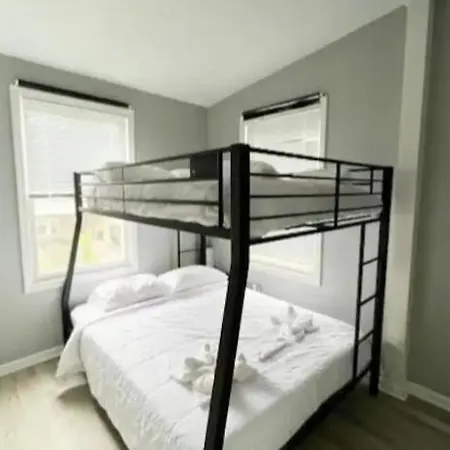 The Comfort Of Woodhaven Apartment New York