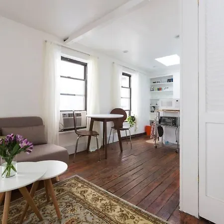 Apartment Cozy Bright - Soho/greenwich Village - 30+days Only