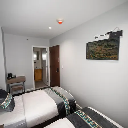 Flushing Garden Hotel