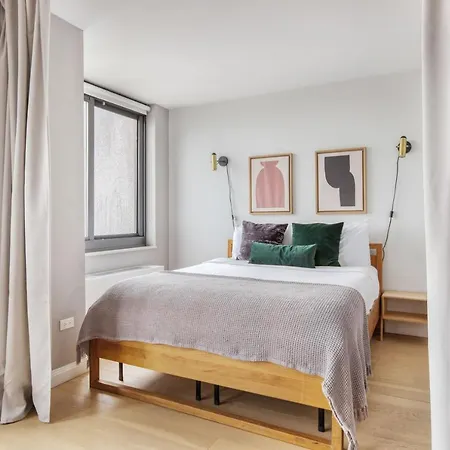 Tribeca Studio W Great Views Indoor Pool Nyc-109 Apartment New York