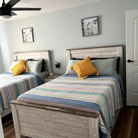 Brooklyn's 2bedroom Delightful * New York