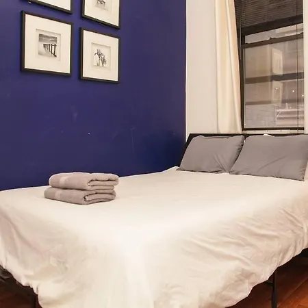 Comfortable 5br In Midtown East! Apartment