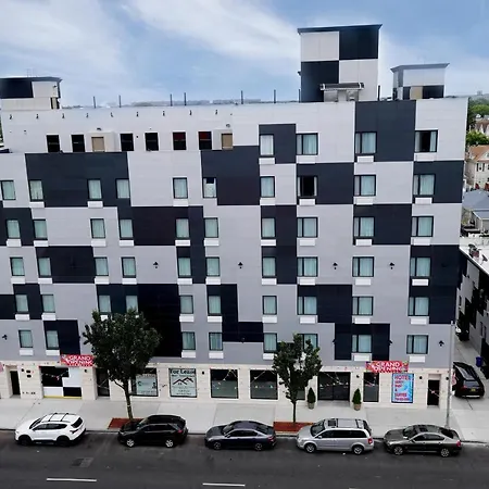 Liberty & Suites-jfk Airport- La Guardia Airport Hotel 3*