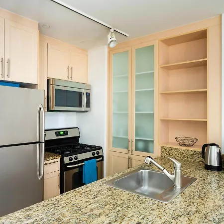 Apartment Elegant Three Bedroom In Financial District New York