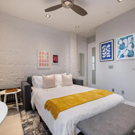 Cozy & Convenient Midtown Condo-hotel!