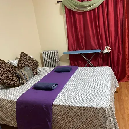 Guest house A Cheap In Queens