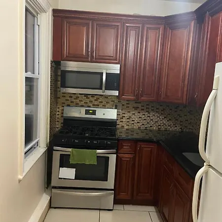 Guest house A Cheap In Queens New York
