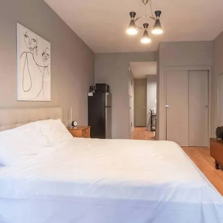 Apartment Lovely Studio In Heart Of Nyc New York