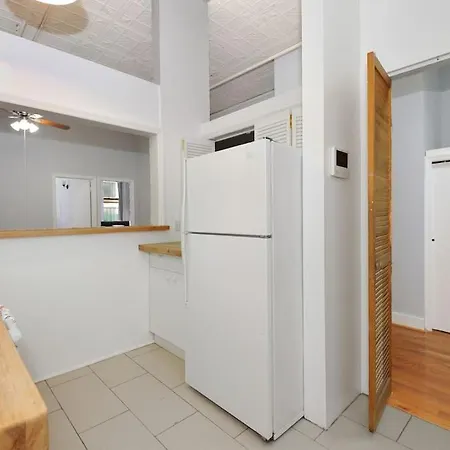 4br In Manhattan Apartment *