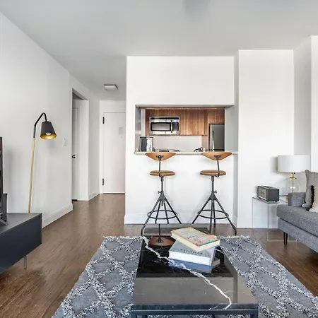 Ues W Gym Doorman Balcony Stunning Roof Nyc-504 Apartment *