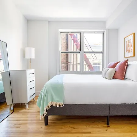 Apartment Ues 1br Nr Park Grocery Store On Block Nyc-604