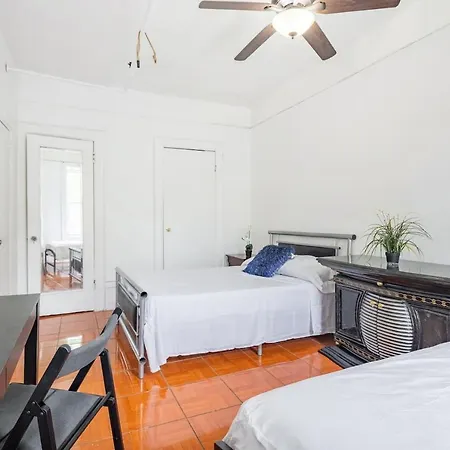 Holiday home Entire House Except Basement *