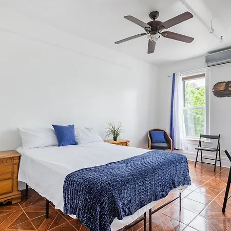 Holiday home Entire House Except Basement New York