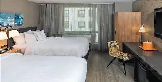 Courtyard By Marriott World Trade Center Area Hotel