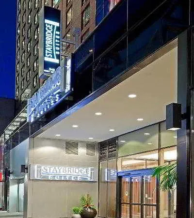 Delta By Marriott Times Square Hotel 4*