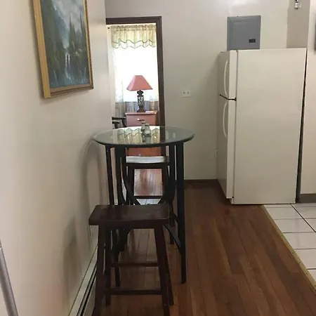 Apartment A Private Humble Abode
