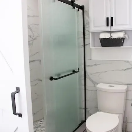 Modern 1br Exclusive Space In Historic Brooklyn Apartment New York