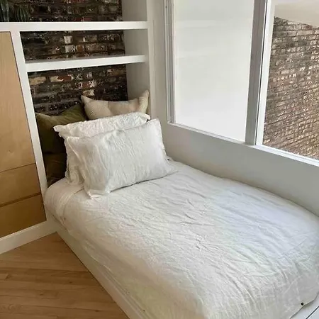 Apartment Superb Duplex Penthouse In Fidi *