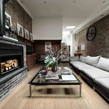Apartment Superb Duplex Penthouse In Fidi *