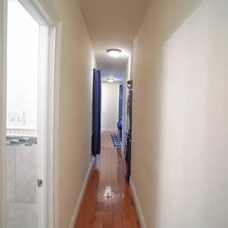 Apartment Oasis #2 *
