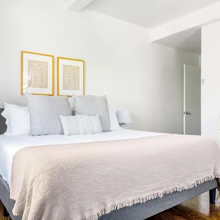 Apartment Uws 2br W Doorman Elevator Gym Nr Park Nyc-602 New York