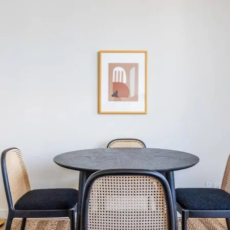 Apartment Comfortable Service *