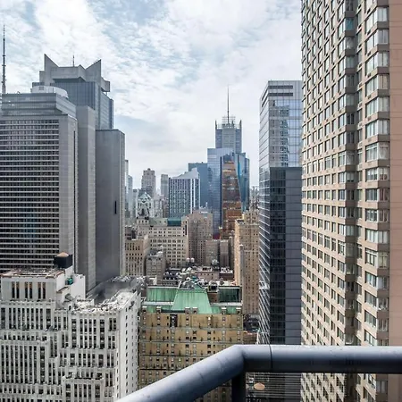 Midtown 2br W Elevator Wd Nr Entertainment Nyc-1227 Apartment