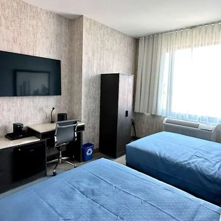 Se Brooklyn Penn Ave Hotel