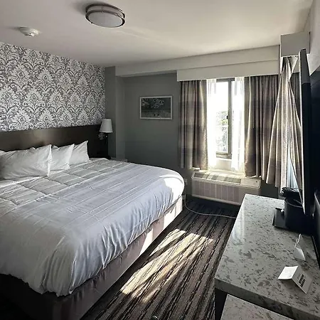 Hotel The Essence At Jfk New York