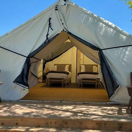 Hotel Collective Governors Island A Retrea