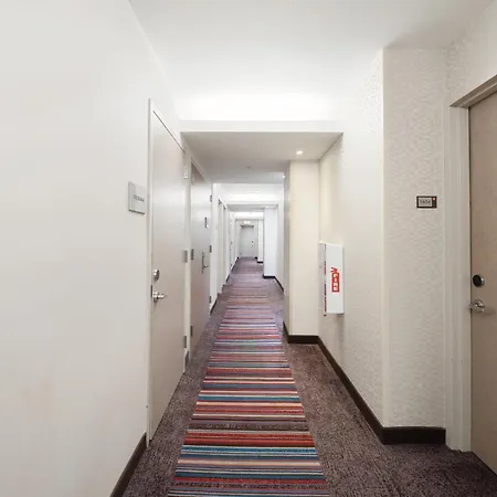 Courtyard By Marriott Manhattan/herald Square Hotel