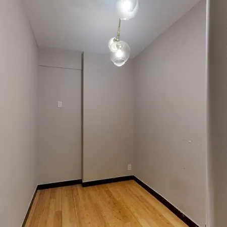 Furnished 152 Hells Kitchen Apartment