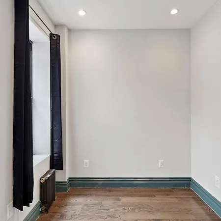 Furnished 497 Columbus Circle Apartment New York