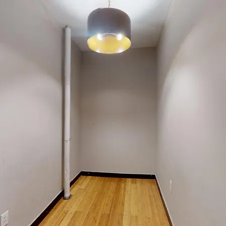 Furnished 152 Hells Kitchen *
