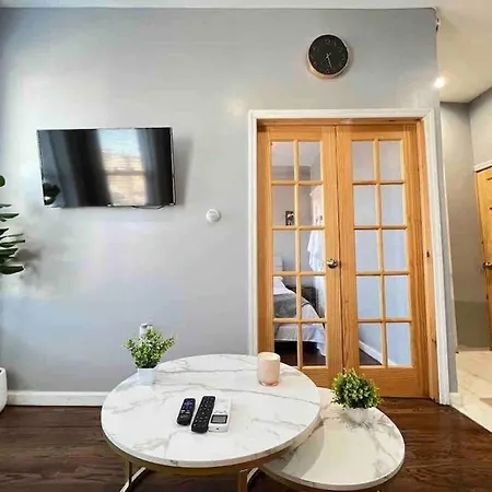 Apartment Stylish 1 Bedroom - Brooklyn By Train Station