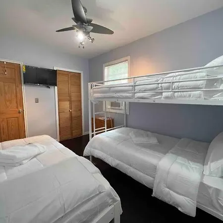 Madison's Place Apartment *