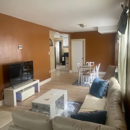Apartment Queens Chateau New York