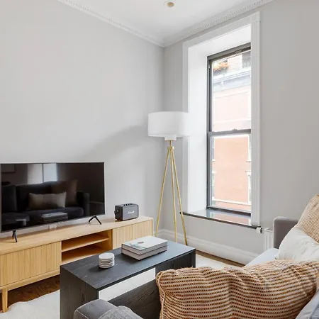 East Village 2br W Wd Nr Groceries Shops Nyc-1235 Apartment *
