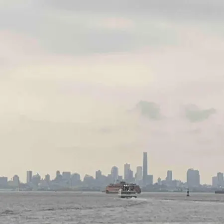 By Harbor New York