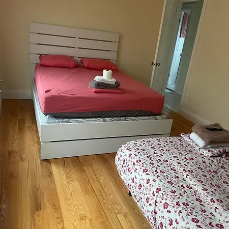 Better Bed Red 1 Apartment
