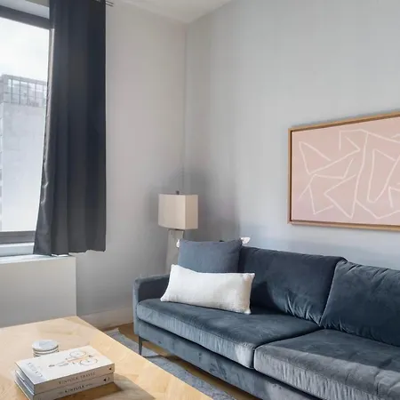 Apartment East Village 1br W Doorman Wd Nr Union Square Nyc-1153