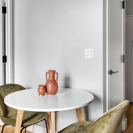 East Village 1br W Doorman Wd Nr Union Square Nyc-1153 Apartment *