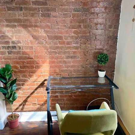 Private Comfy In Trendy Bed-stuy *