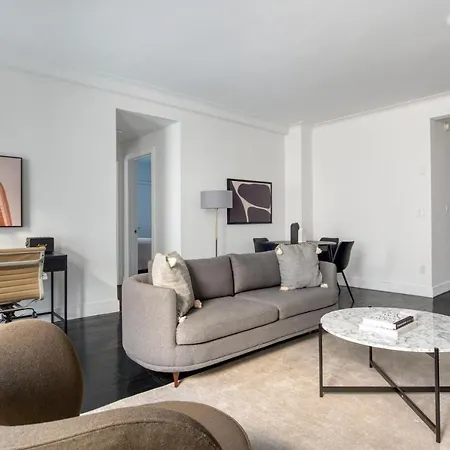 Midtown 2br W Doorman Wd Nr Park Nyc-1246 * New York